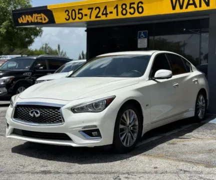 Black 2018 INFINITI Q50 3.0t LUXE Sedan 4D for sale in North Miami Beach, FL