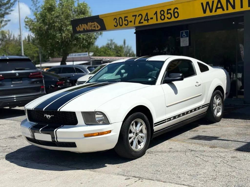 2008 Ford Mustang Deluxe Coupe 2D for sale in North Miami Beach, FL