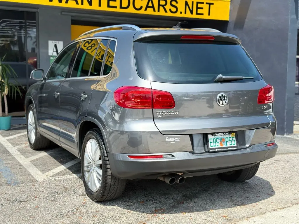 2016 Volkswagen Tiguan SE Sport photo 19