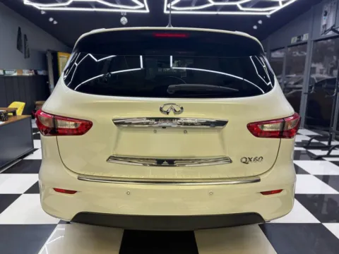 More photos of 2014 INFINITI QX60 Hybrid Sport Utility 4D at Wanted Cars, FL