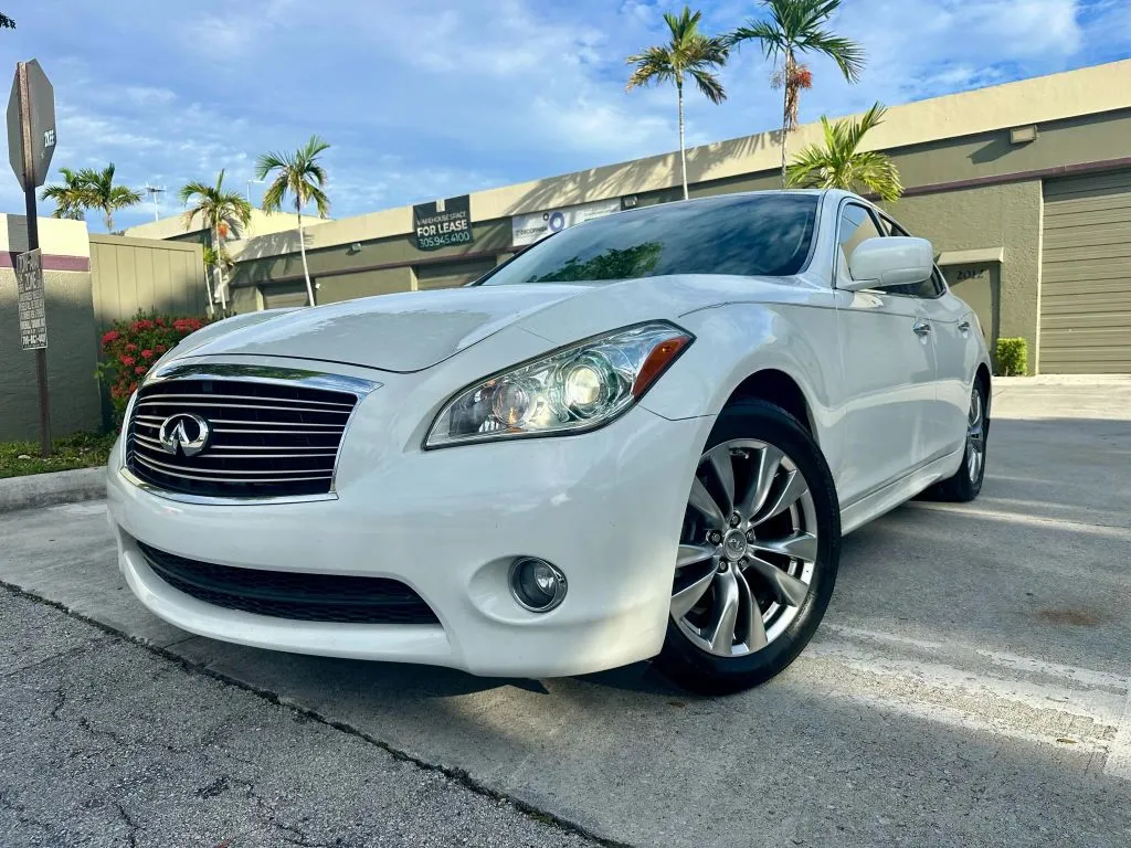 2013 INFINITI M 37 Sedan 4D for sale in North Miami Beach, FL