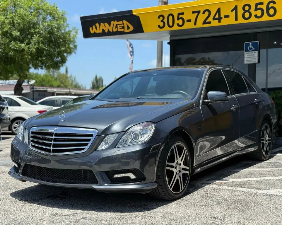 White 2010 Mercedes-Benz E-Class E 550 Sedan 4D for sale in North Miami Beach, FL