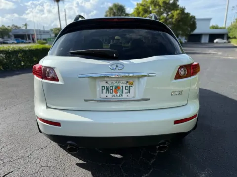 Another view of 2006 INFINITI FX 35 Sport Utility 4D for sale in North Miami Beach, FL at Wanted Cars