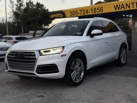 Black 2018 Audi Q5 Premium Plus Sport Utility 4D for sale in North Miami Beach, FL