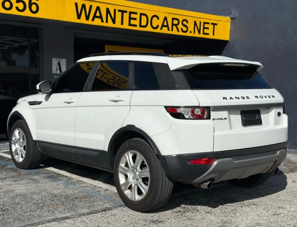 2014 Land Rover Range Rover Evoque Pure Plus photo 15