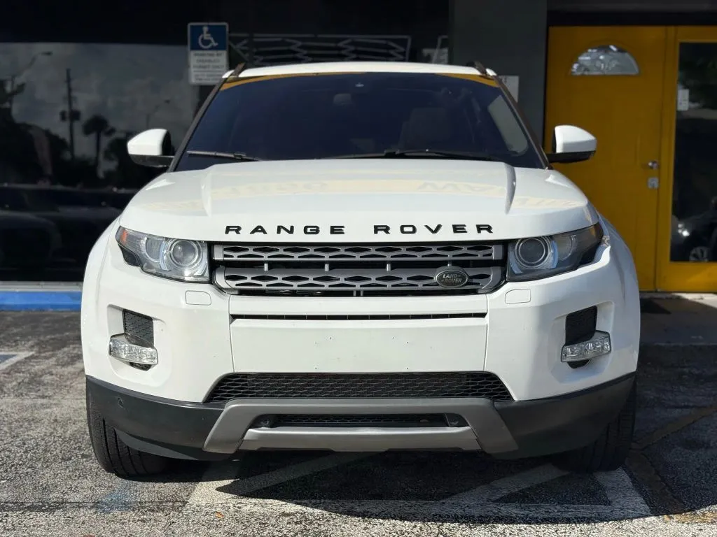 2014 Land Rover Range Rover Evoque Pure Plus photo 9