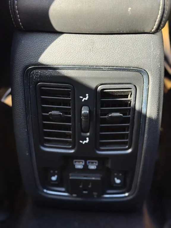 2015 Jeep Grand Cherokee Overland Sport photo 20