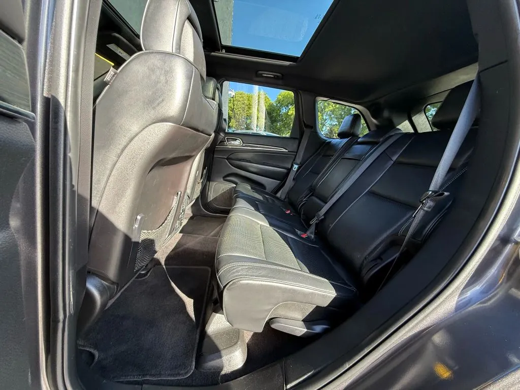2015 Jeep Grand Cherokee Overland Sport photo 19