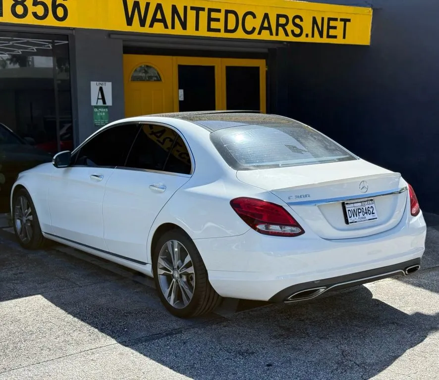 2016 Mercedes Benz C 300 Sedan photo 16