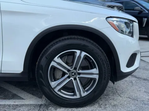 More photos of 2018 Mercedes-Benz GLC 300 Sport Utility 4D at Wanted Cars, FL