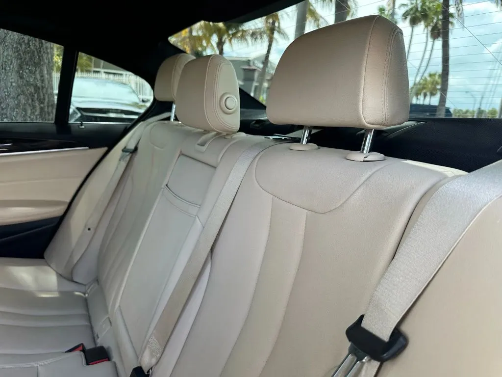 2020 Bmw 530e Sedan photo 11
