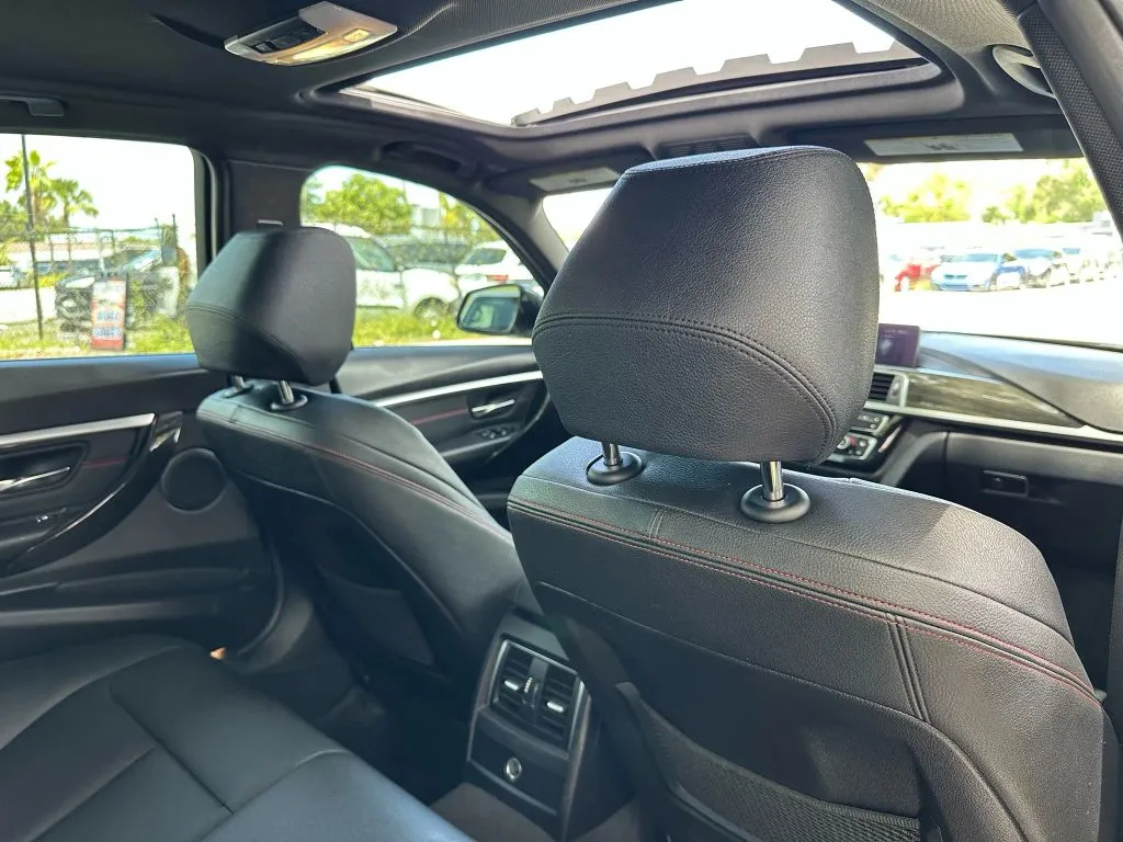 2018 Bmw 330i xDrive Sedan photo 21