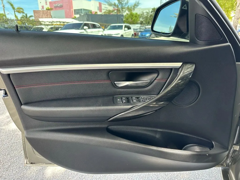 2018 Bmw 330i xDrive Sedan photo 23