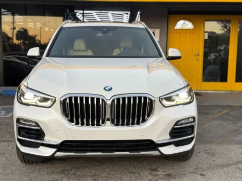 Another view of 2020 BMW X5 xDrive40i Sport Utility 4D for sale in North Miami Beach, FL at Wanted Cars
