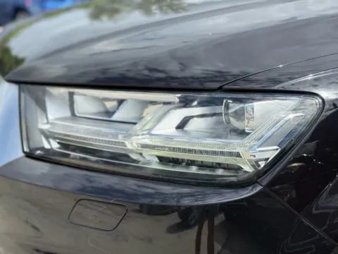 More photos of 2018 Audi Q7 3.0T Premium Plus Sport Utility 4D at Wanted Cars, FL