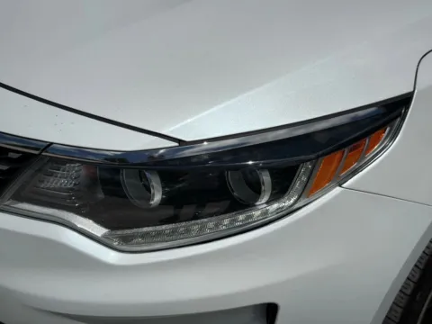 More photos of 2016 Kia Optima EX Sedan 4D at Wanted Cars, FL