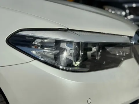 More photos of 2018 BMW 5 Series 530i Sedan 4D at Wanted Cars, FL