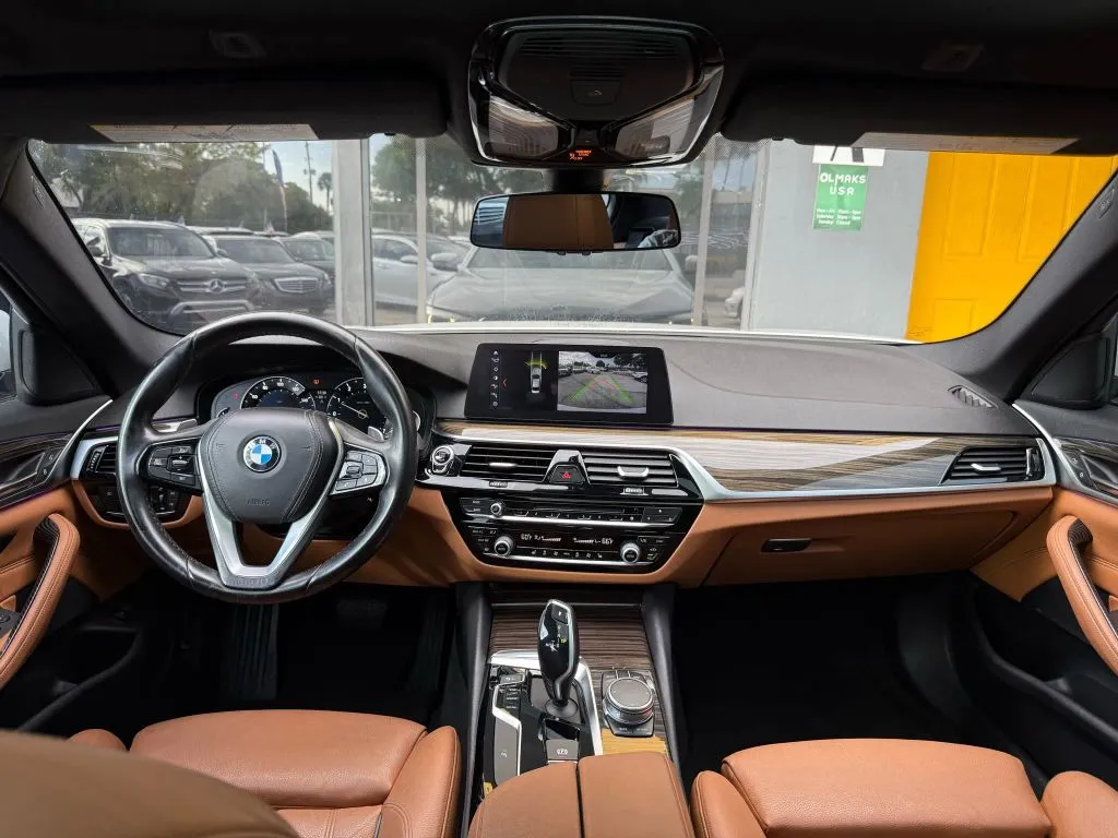 2018 Bmw 530i Sedan photo 12