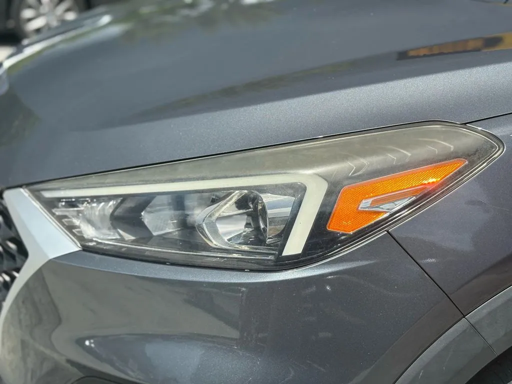2019 Hyundai Tucson SE Sport photo 7