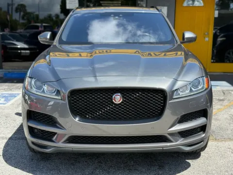 Photos of 2018 Jaguar F-PACE 25t Premium Sport Utility 4D for sale in North Miami Beach, FL at Wanted Cars