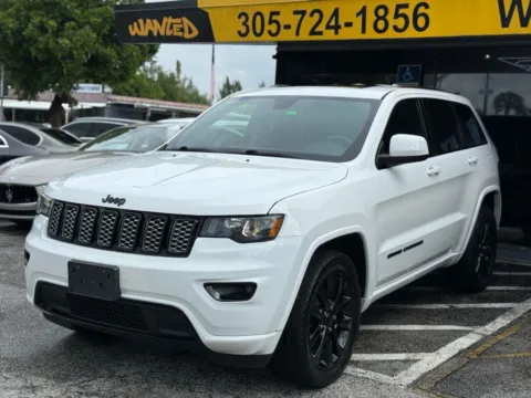 Green 2018 Jeep Grand Cherokee Altitude Sport Utility 4D for sale in North Miami Beach, FL