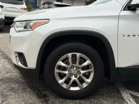 More photos of 2019 Chevrolet Traverse LT Sport Utility 4D at Wanted Cars, FL