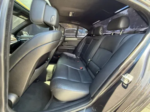 More photos of 2013 BMW 5 Series 535i xDrive Sedan 4D at Wanted Cars, FL