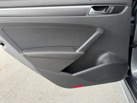 More photos of 2016 Volkswagen Passat 1.8T R-Line Sedan 4D at Wanted Cars, FL