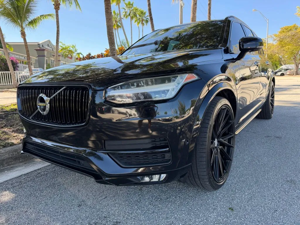 Black 2016 Volvo XC90 T6 Momentum Sport Utility 4D for sale in North Miami Beach, FL