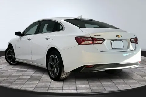 More photos of 2022 Chevrolet Malibu LT at True North Auto Sales, IN