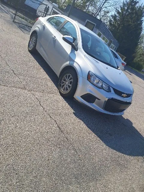 2019 Chevrolet Sonic Sedan LT Automatic's photo