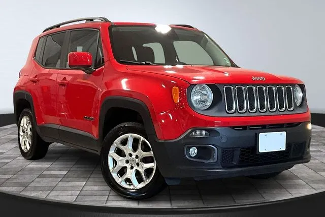 Red 2015 Jeep Renegade Latitude for sale in Fort Wayne, IN