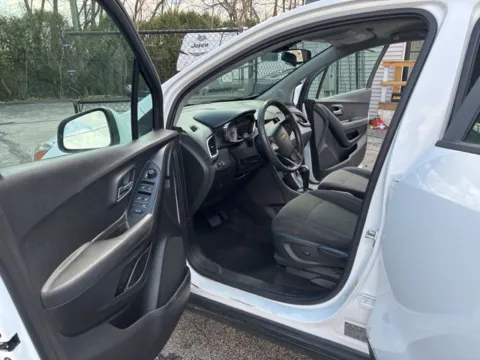 More photos of 2018 Chevrolet Trax LS at True North Auto Sales, IN