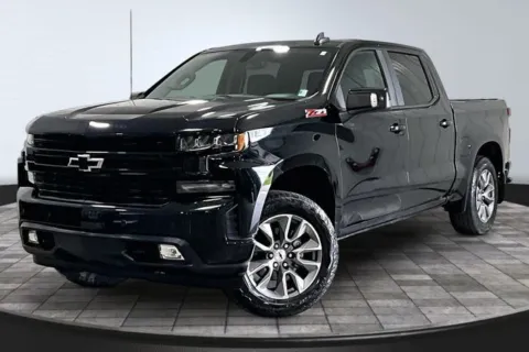 Another view of 2019 Chevrolet Silverado 1500 RST for sale in Fort Wayne, IN at True North Auto Sales