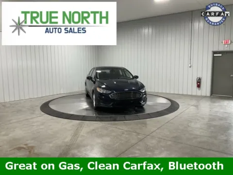 Blue 2020 Ford Fusion SE for sale in Fort Wayne, IN
