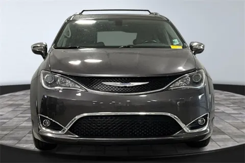 Photos of 2018 Chrysler Pacifica Limited for sale in Fort Wayne, IN at True North Auto Sales
