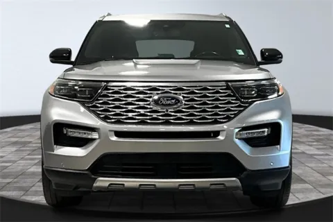 Photos of 2020 Ford Explorer Platinum for sale in Fort Wayne, IN at True North Auto Sales