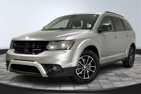 Another view of 2020 Dodge Journey SE for sale in Fort Wayne, IN at True North Auto Sales