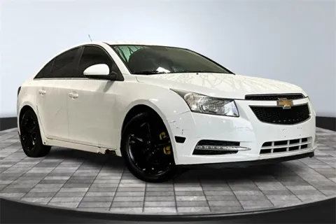 White 2012 Chevrolet Cruze 2LT for sale in Fort Wayne, IN