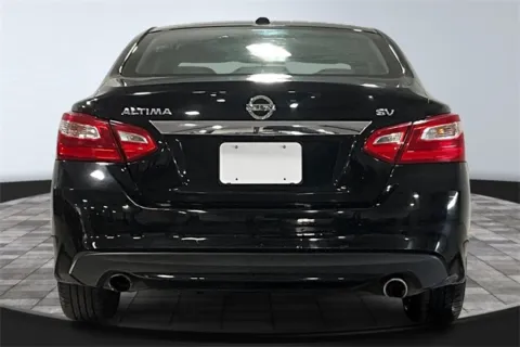 More photos of 2016 Nissan Altima 2.5 SV at True North Auto Sales, IN
