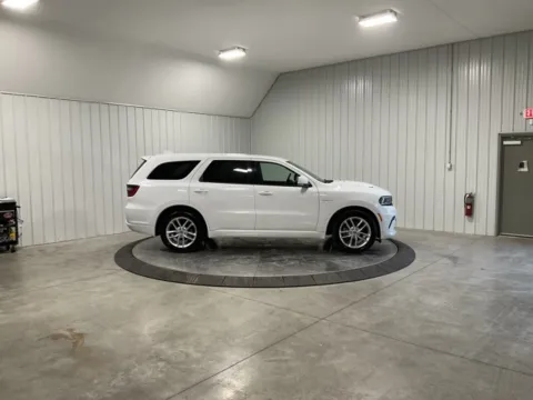More photos of 2022 Dodge Durango R/T at True North Auto Sales, IN
