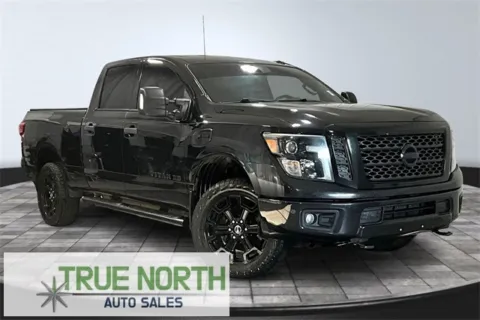 Black 2019 Nissan Titan XD SV for sale in Fort Wayne, IN