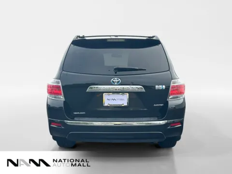 More photos of 2013 Toyota Highlander Hybrid Limited at National Auto Mall, FL
