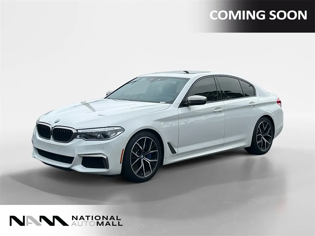2020 BMW 5 Series M550i's photo