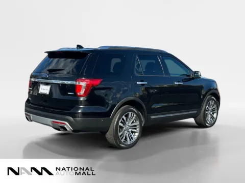 More photos of 2017 Ford Explorer Platinum at National Auto Mall, FL