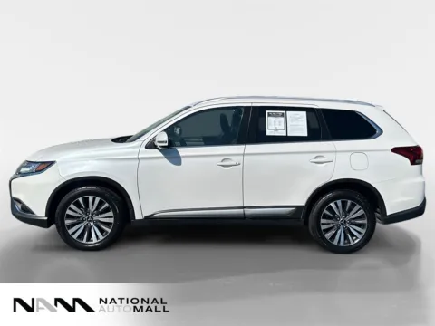 Photos of 2020 Mitsubishi Outlander for sale in Merritt Island, FL at National Auto Mall