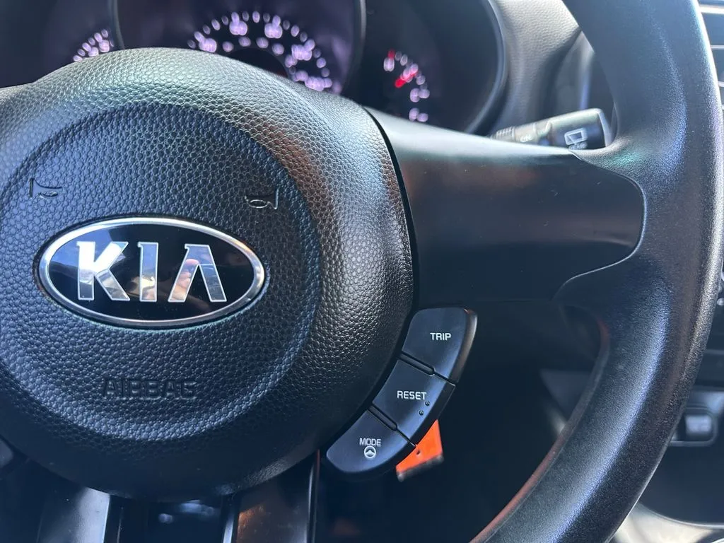 2016 Kia Soul Base - Photo 23