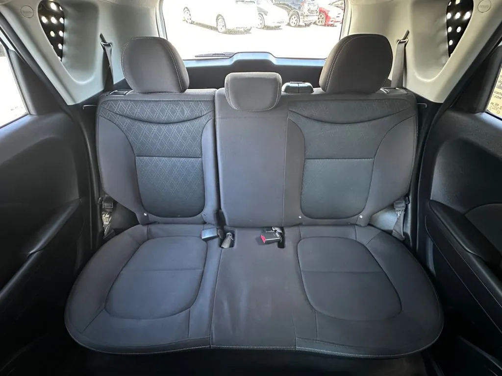 2016 Kia Soul Base - Photo 48