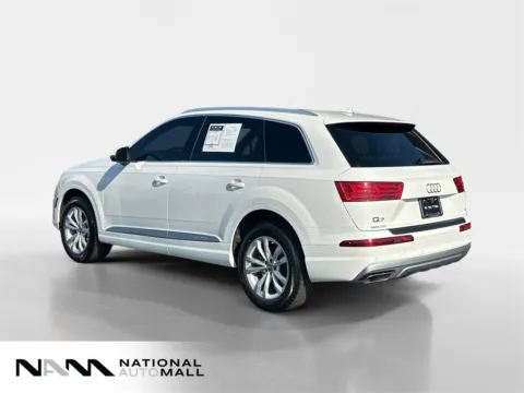 Another view of 2019 Audi Q7 45 SE Premium for sale in Merritt Island, FL at National Auto Mall