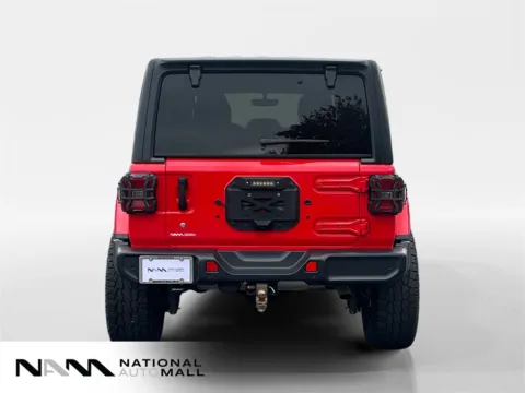 More photos of 2018 Jeep Wrangler Unlimited Sahara at National Auto Mall, FL